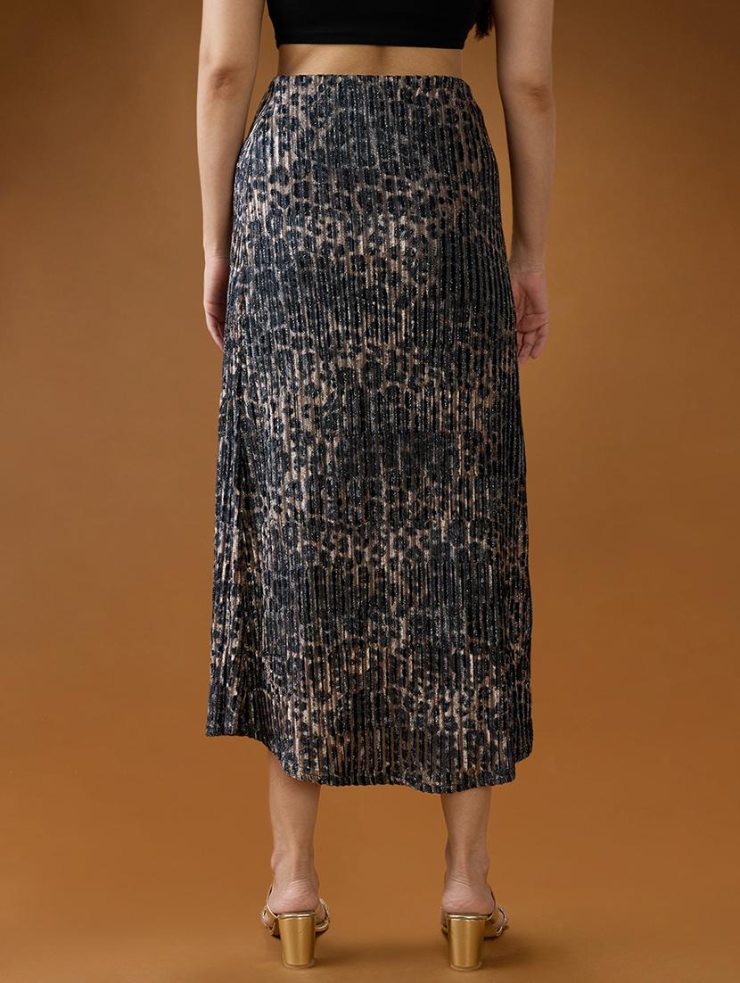 globus women black lurex pleated leopard print shimmer detailing mid-rise a-line midi skirt - 21994536 - Standard Image - 2