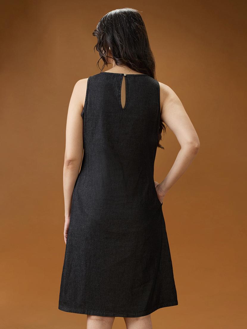 globus women black round neck sleeveless solid knee length a-line dress - 21994560 - Standard Image - 2