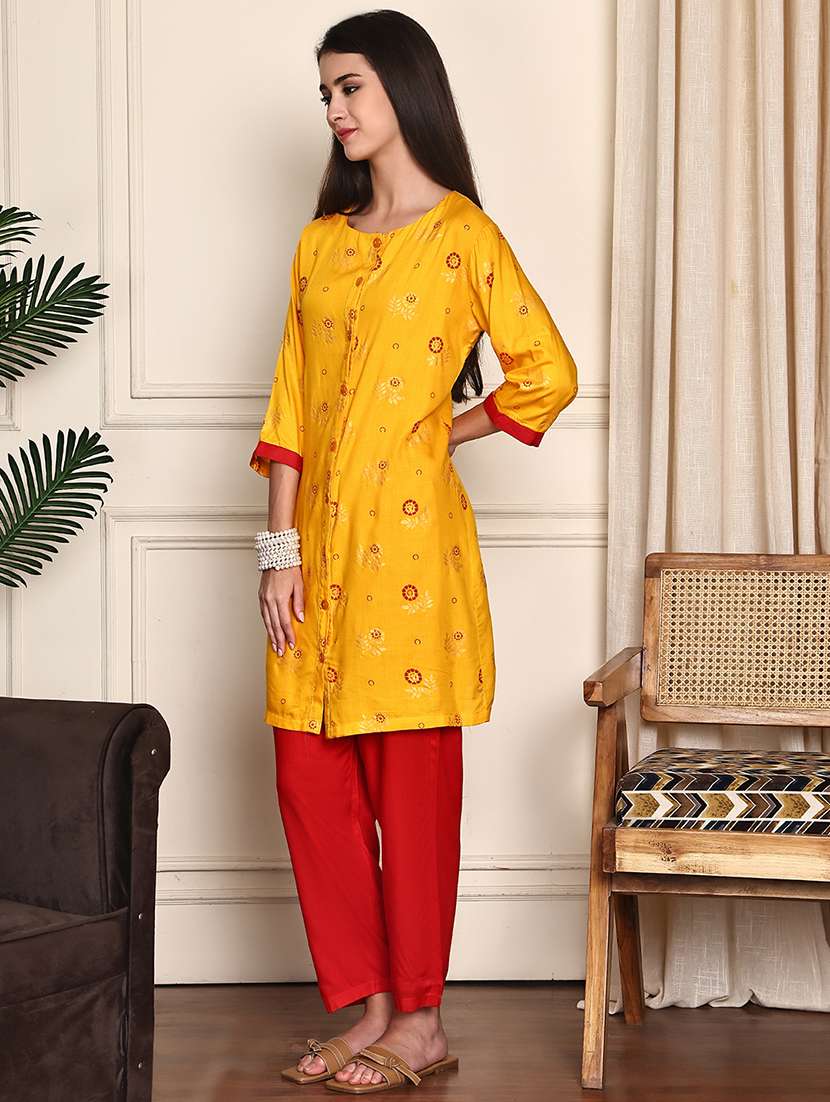 women floral printed three quarter sleeve kurta pant set - 21995931 -  Standard Image - 2