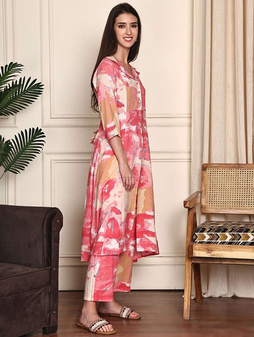 women printed three quarter sleeve kurta pant set - 21995940 -  Standard Image - 2