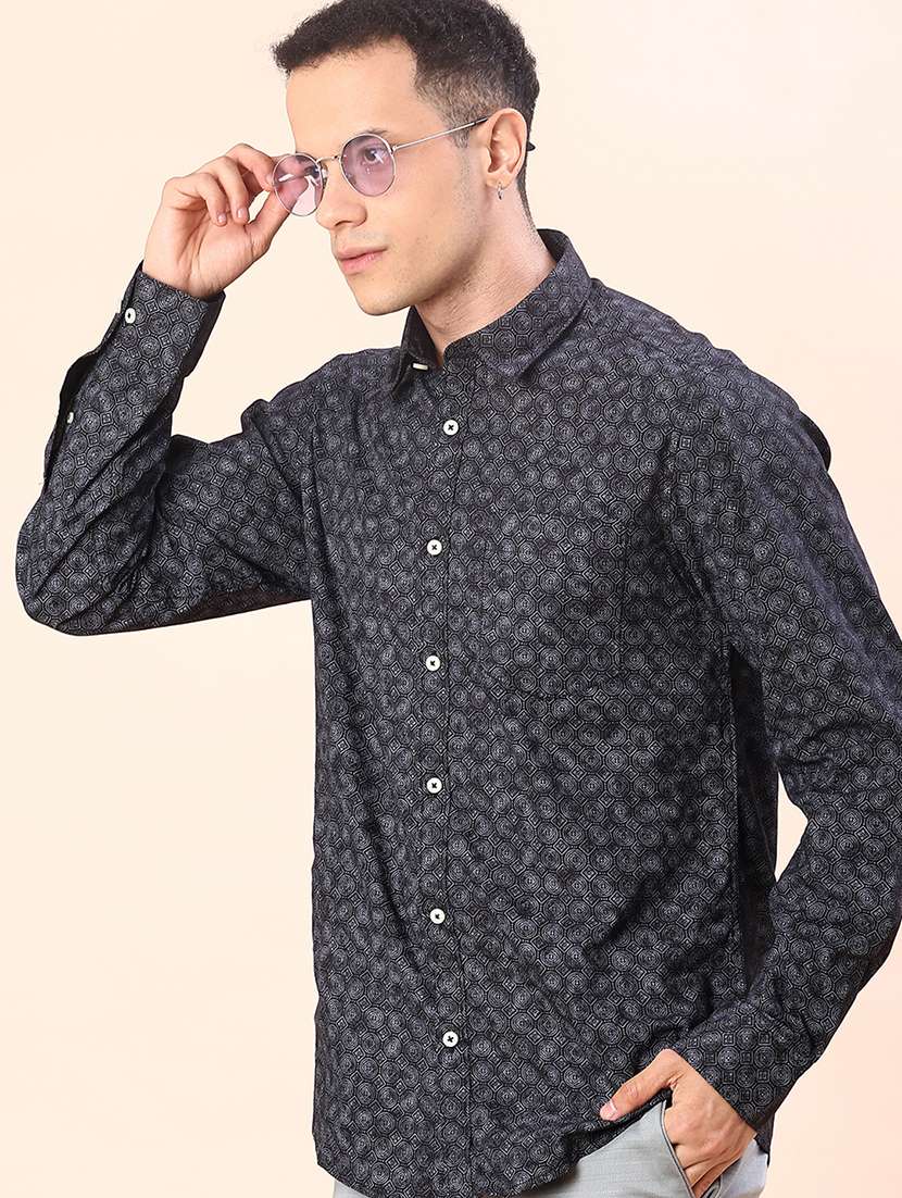 men printed long sleeve regular fit casual shirt