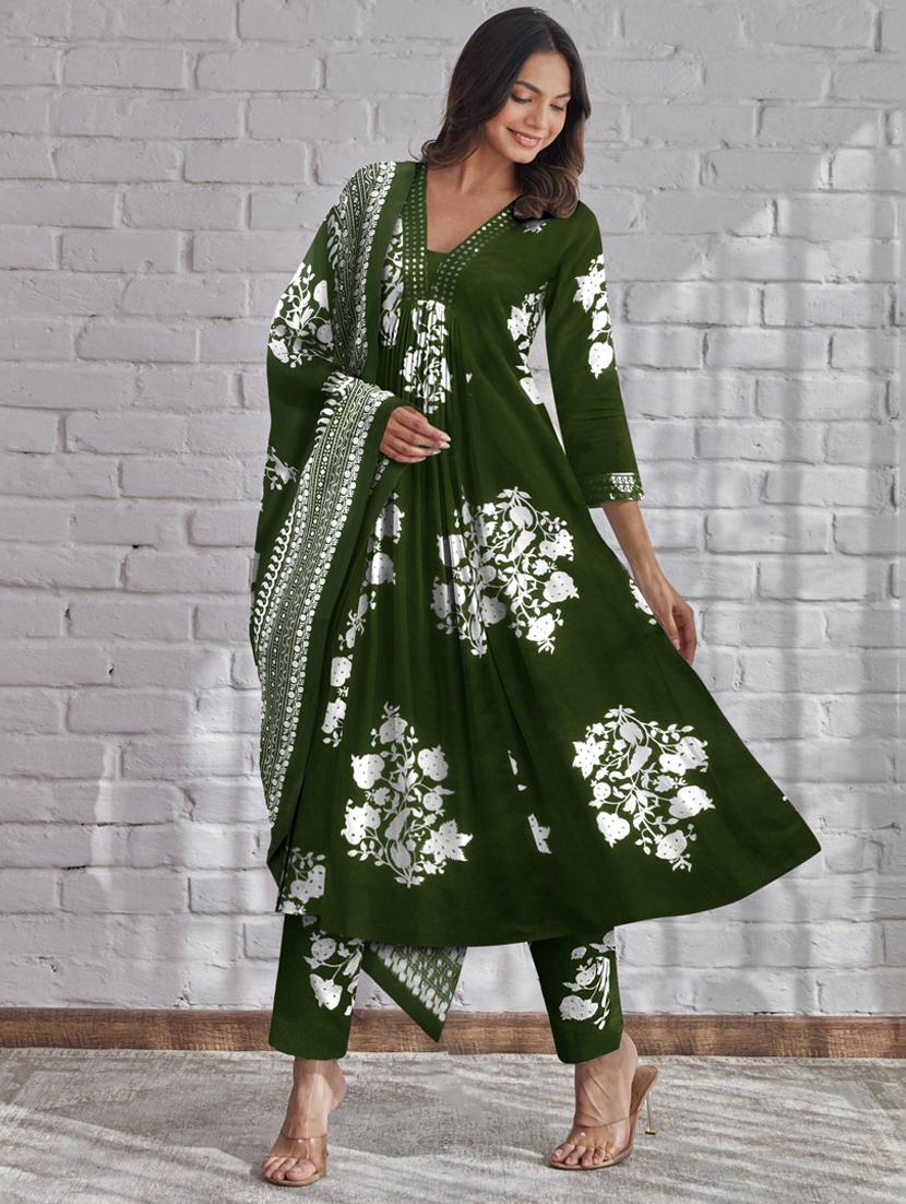 women floral three quarter sleeve kurta pant with dupatta set - 21997180 - Standard Image - 2