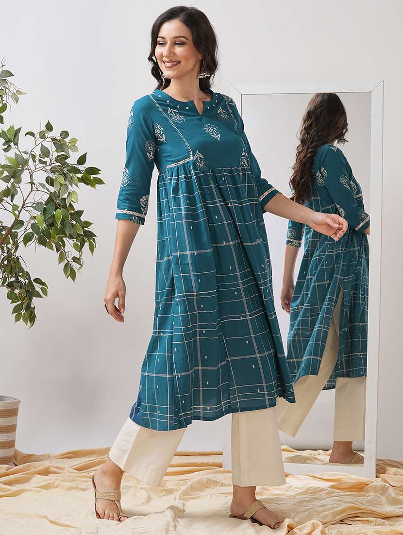 women checkered three quarter sleeve a-line kurta - 21997236 -  Standard Image - 2