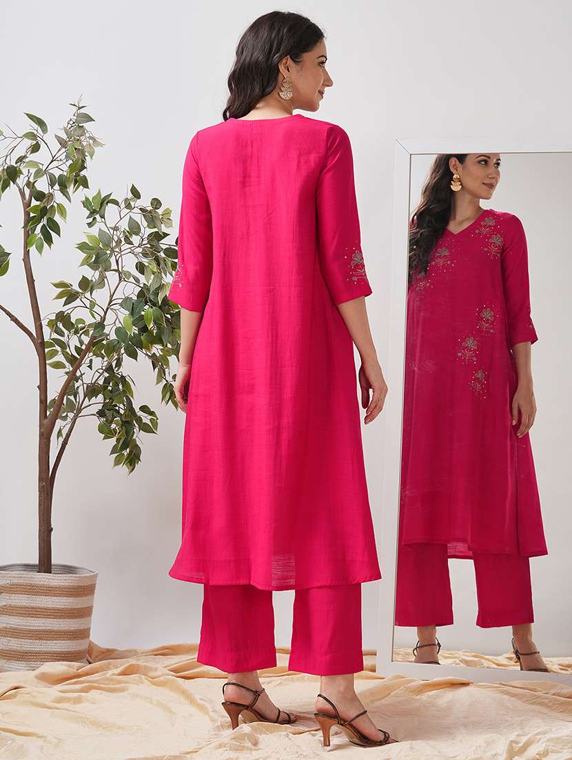 women solid with work three quarter sleeve a-line kurta - 21997248 -  Standard Image - 2