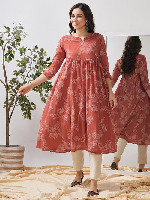 women floral printed three quarter sleeve flared kurta - 21997250 -  Standard Image - 0