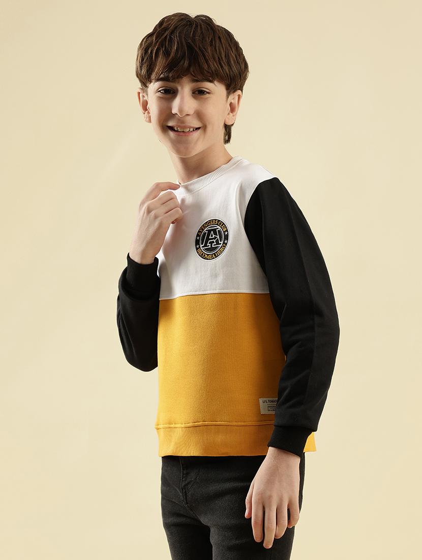 boys printed long sleeve sweatshirt - 21997829 - Standard Image - 2