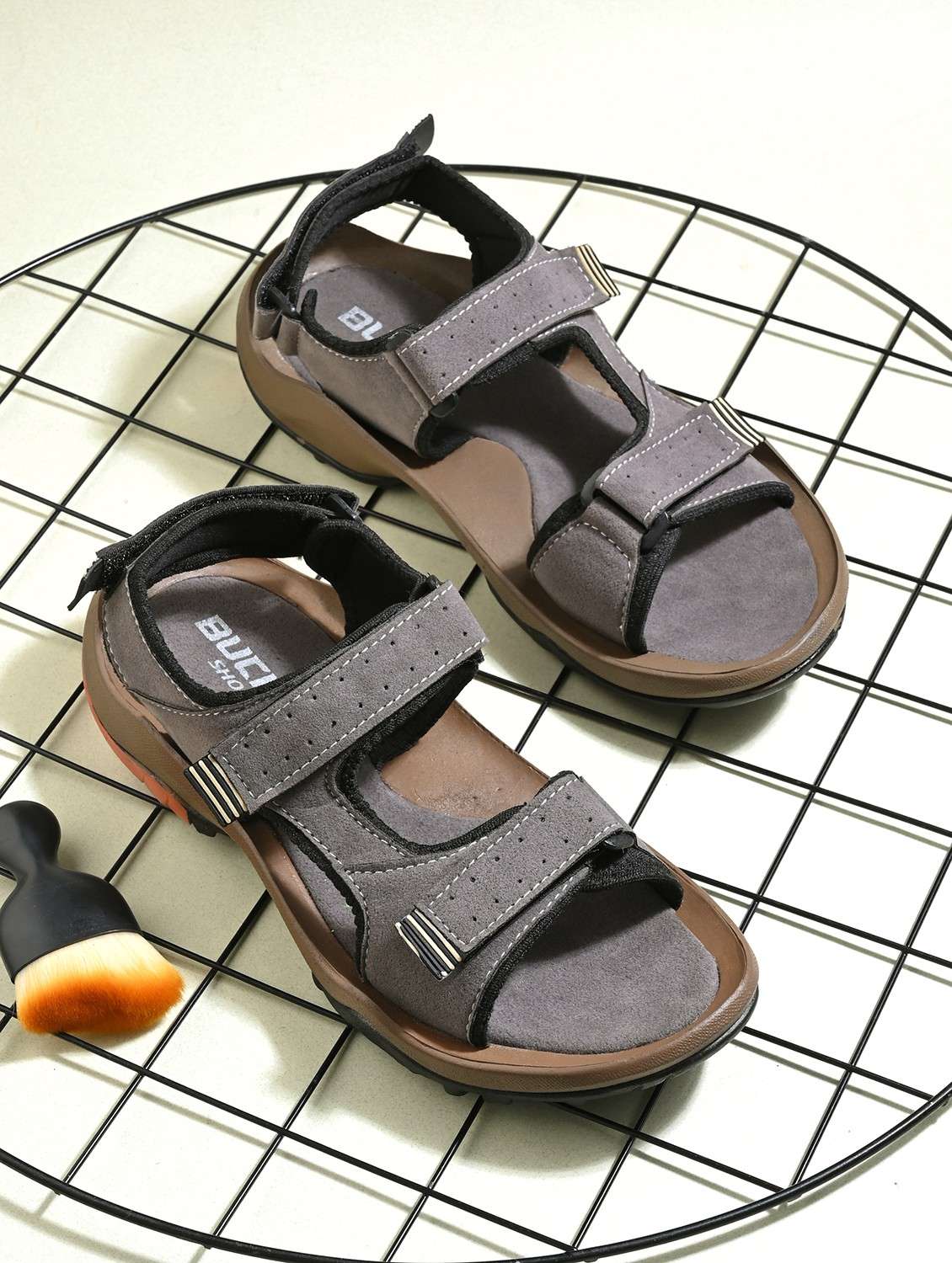 men grey back strap floater - 21998017 - Zoom Image - 0