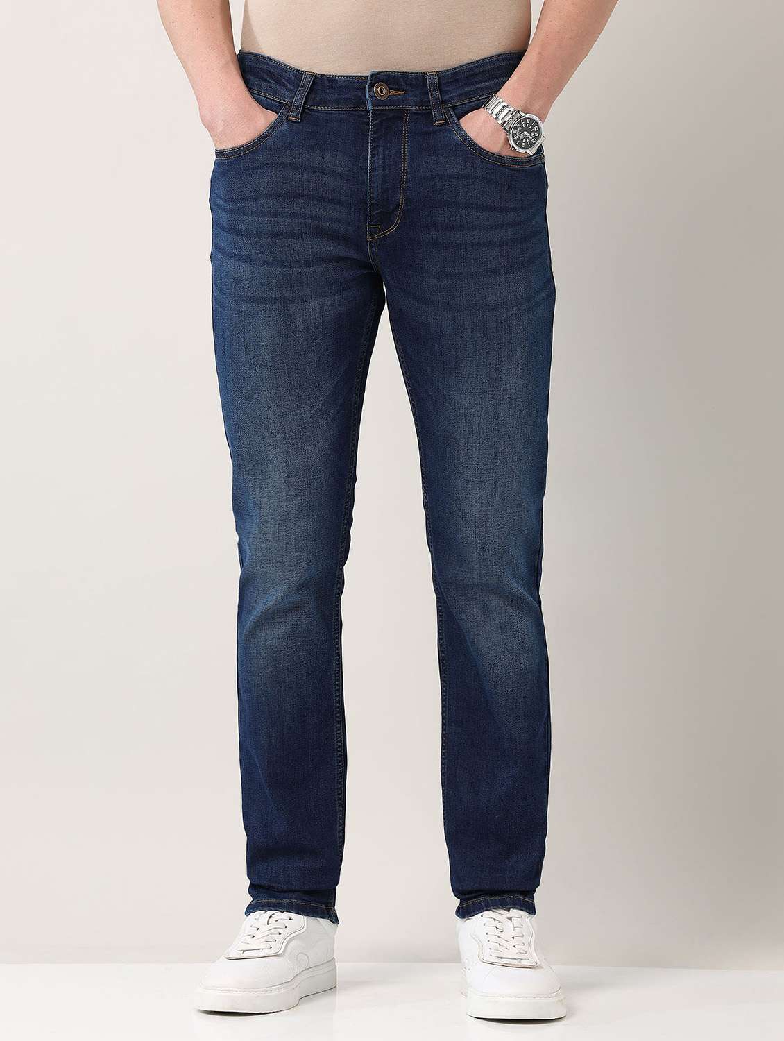 men washed mid rise slim fit jeans