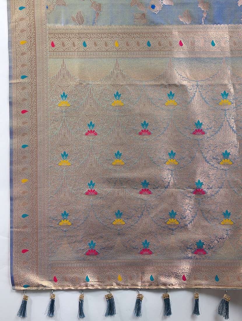 women self design banarasi saree with blouse - 21998529 -  Standard Image - 2
