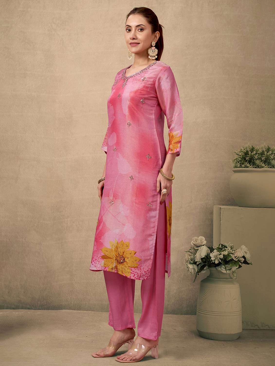 women floral three quarter sleeve kurta pant with dupatta set - 21998538 -  Standard Image - 2