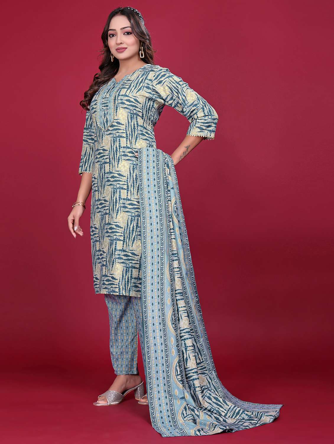 women printed three quarter sleeve kurta pant with dupatta set - 21998636 -  Standard Image - 2