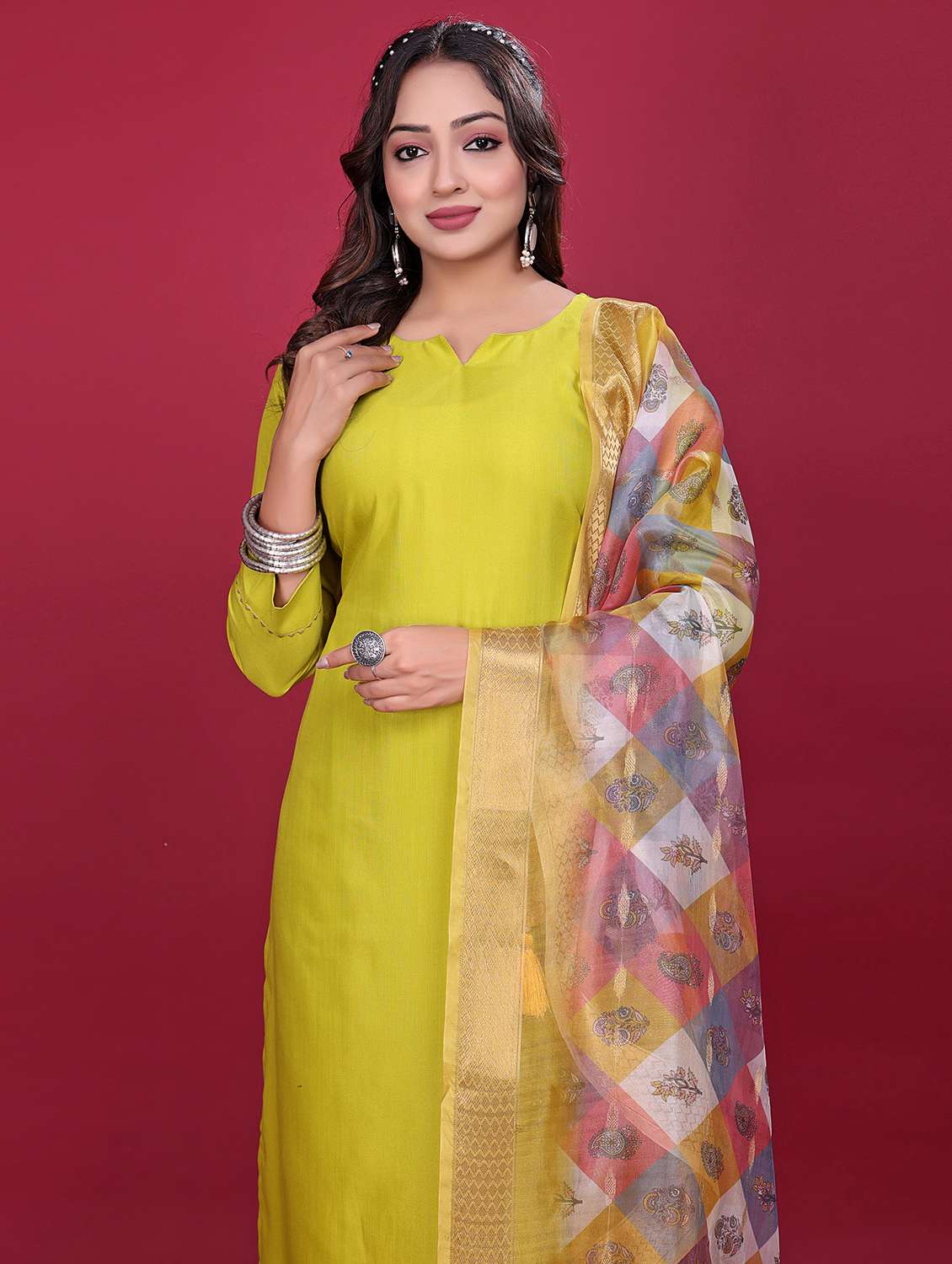 women solid three quarter sleeve kurta pant with dupatta set - 21998644 -  Standard Image - 2