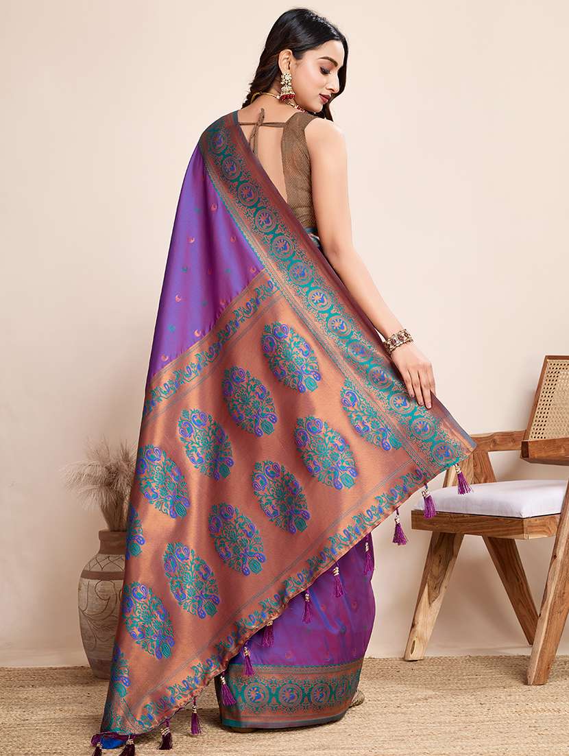 women self design bordered saree with blouse - 21998790 -  Standard Image - 2