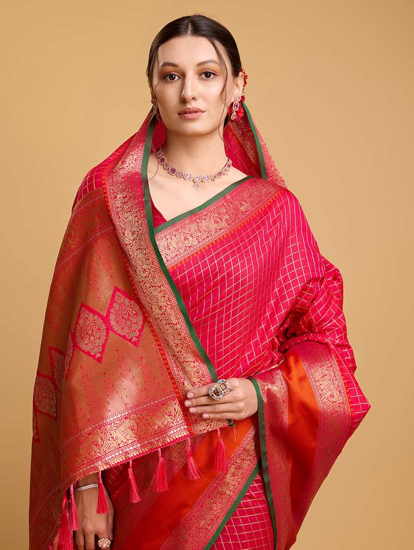 women checkered bordered saree with blouse - 21998802 -  Standard Image - 2