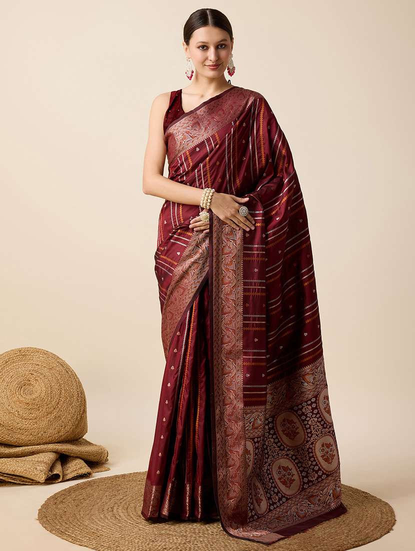 women self design banarasi saree with blouse