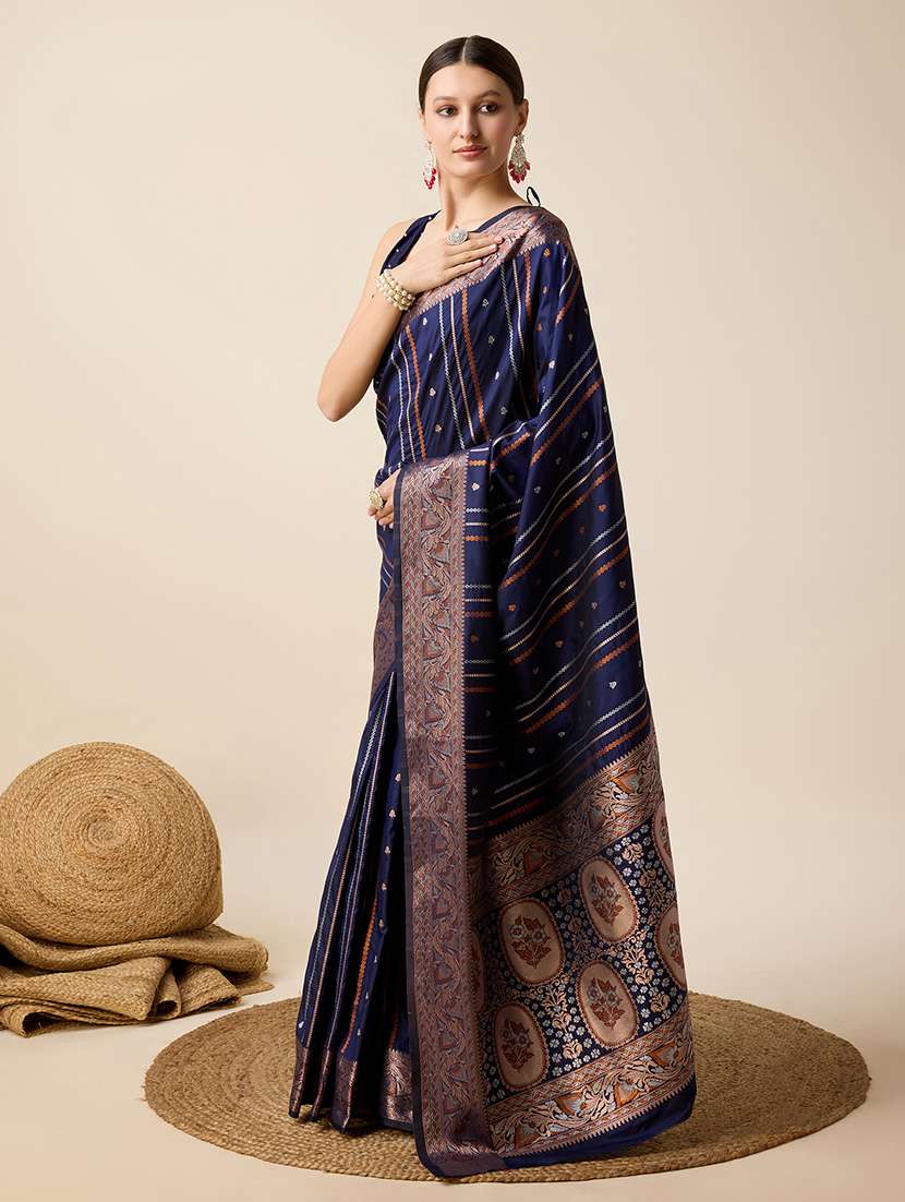 women self design banarasi saree with blouse - 22000029 -  Standard Image - 2