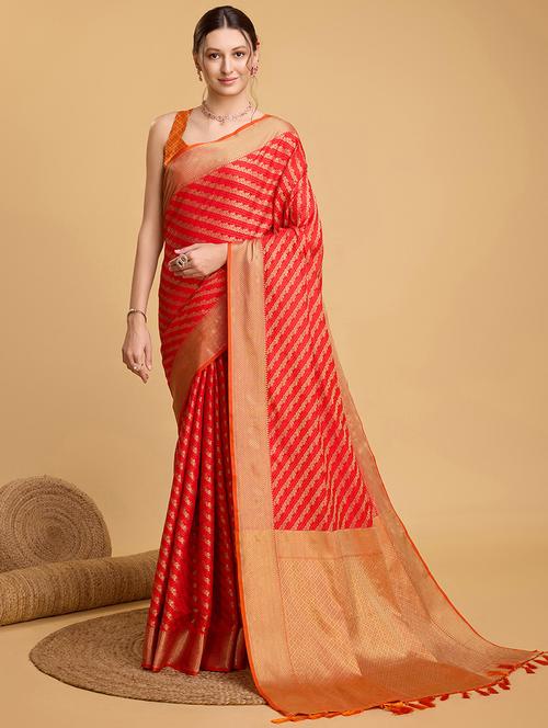 women self design banarasi saree with blouse - 22000047 - Standard Image - 0