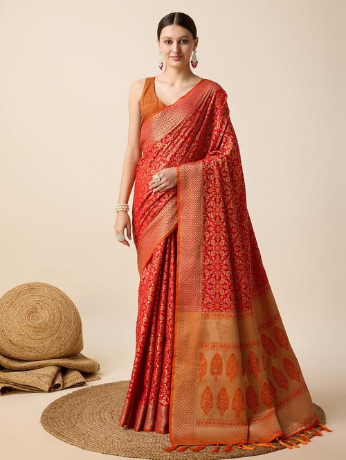 women self design banarasi saree with blouse - 22000052 - Standard Image - 0