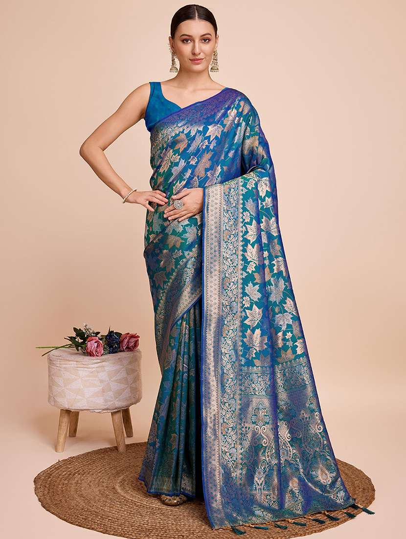 women self design banarasi saree with blouse