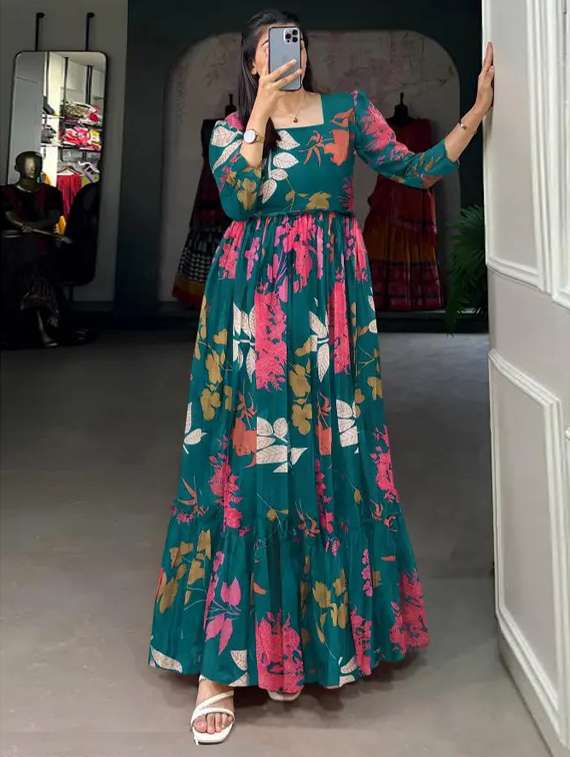 women floral printed puff sleeve tiered dress - 22001277 -  Standard Image - 2