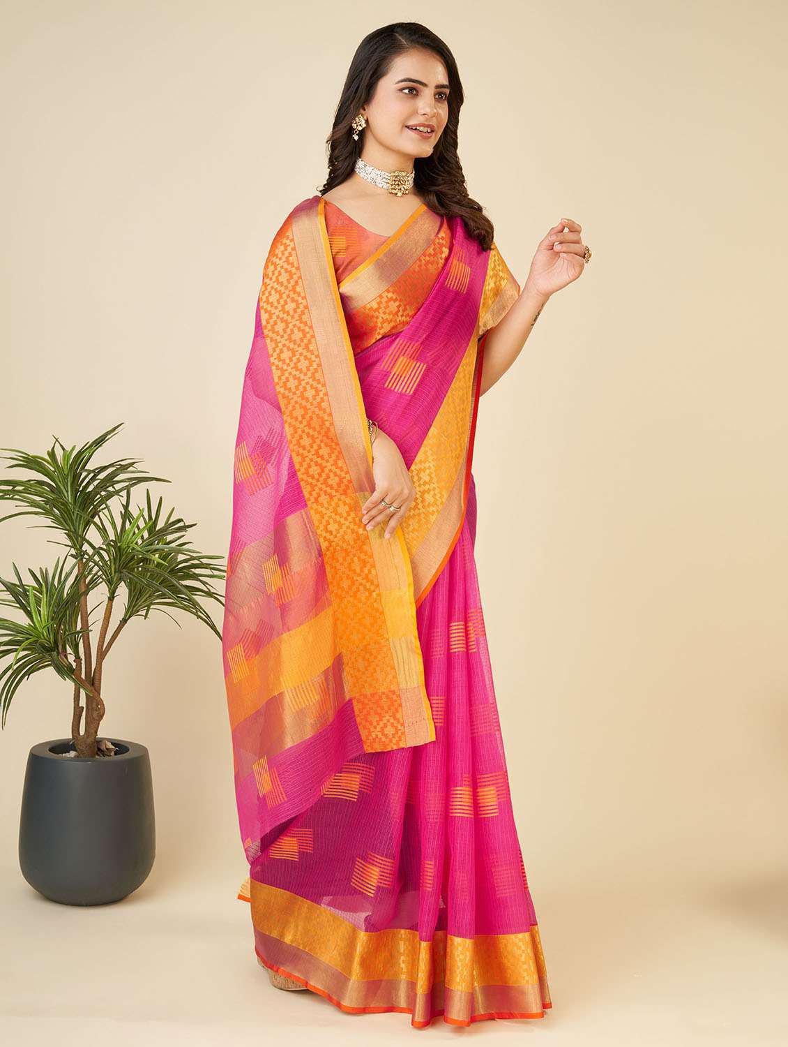 women self design  kota doria saree with blouse - 22001298 -  Standard Image - 2