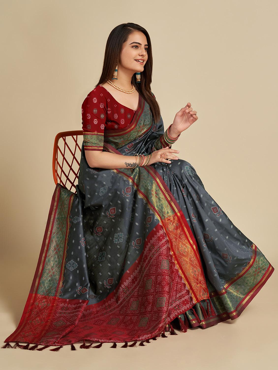 women self design patola saree with blouse - 22001332 - Standard Image - 2