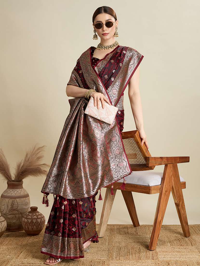 women self design banarasi saree with blouse - 22001358 -  Standard Image - 2