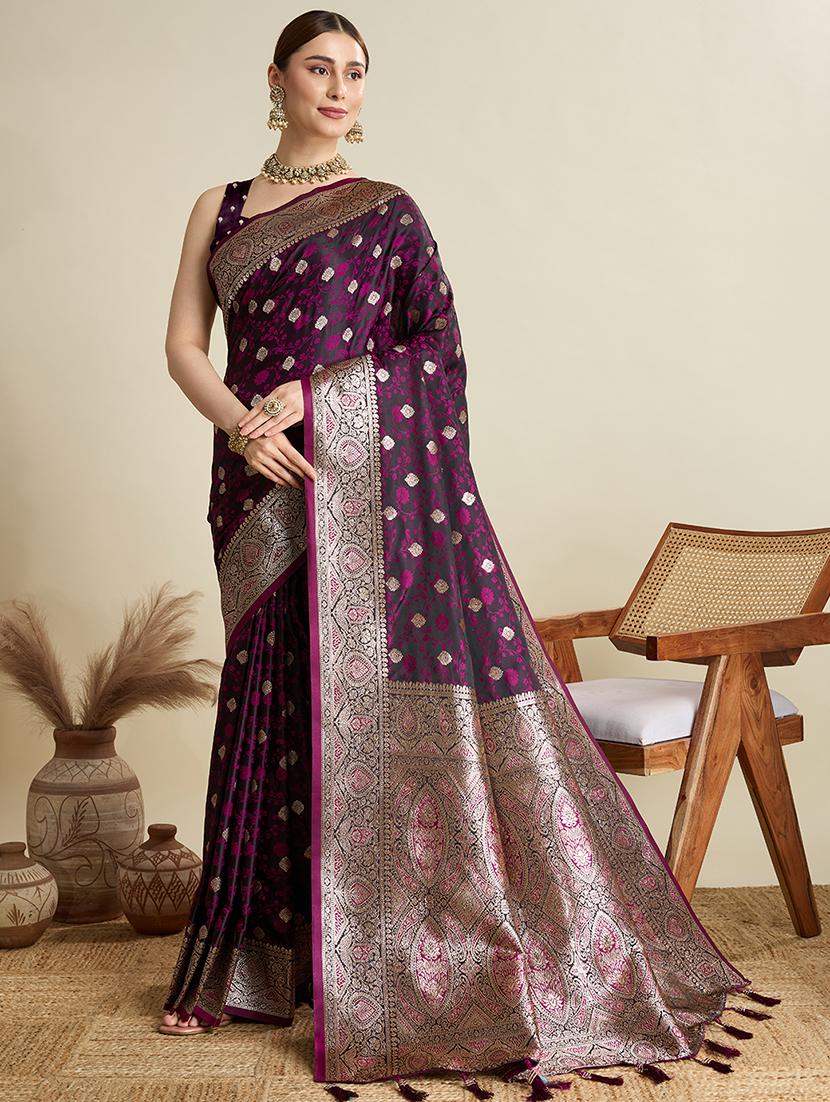 women self design banarasi saree with blouse - 22001360 - Zoom Image - 0