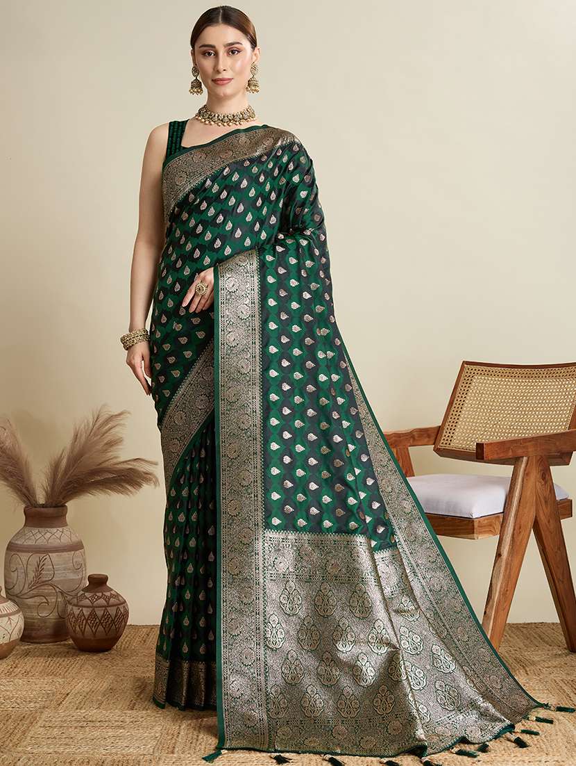 women self design banarasi saree with blouse
