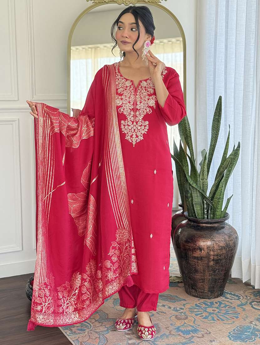 women embroidered three quarter sleeve kurta pant with dupatta set - 22001605 -  Standard Image - 2