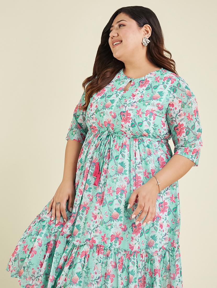 women plus size floral print tiered dress - 22002354 - Standard Image - 2