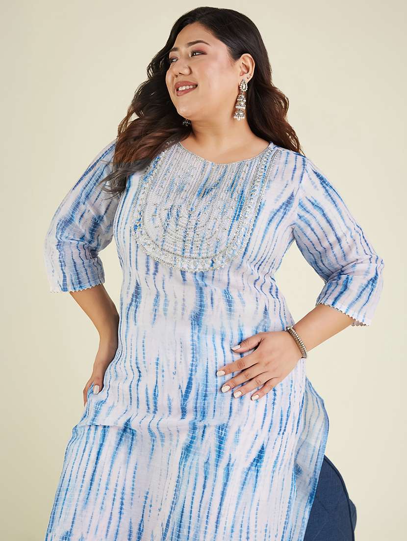 women plus size embroidered three quarter sleeve kurta pant set - 22002365 -  Standard Image - 2