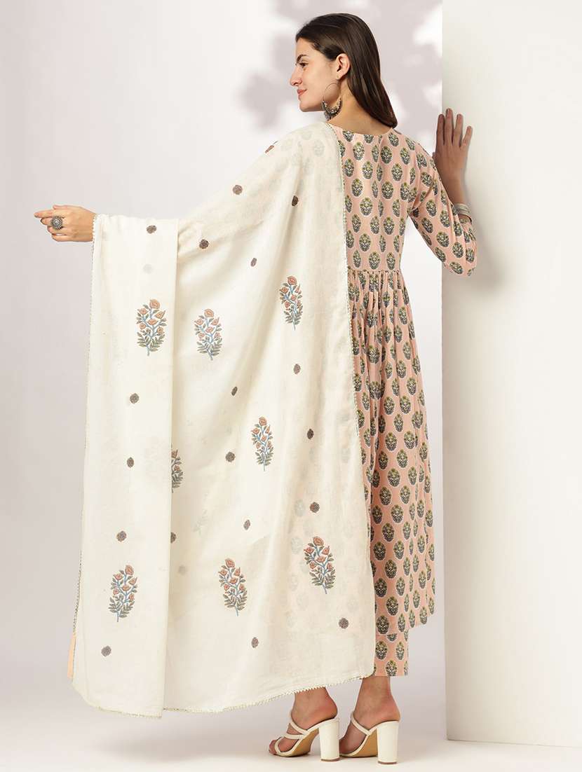 women floral three quarter sleeve kurta pant with dupatta set - 22002372 - Standard Image - 2