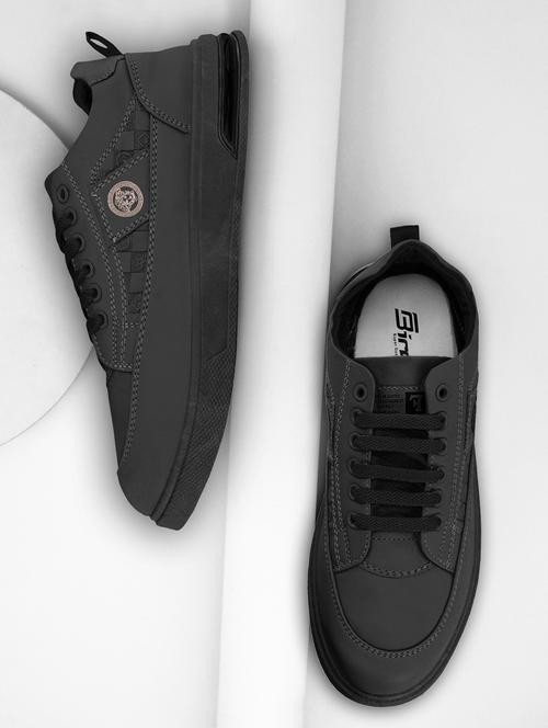 men black lace-up sneaker - 22002463 - Standard Image - 0