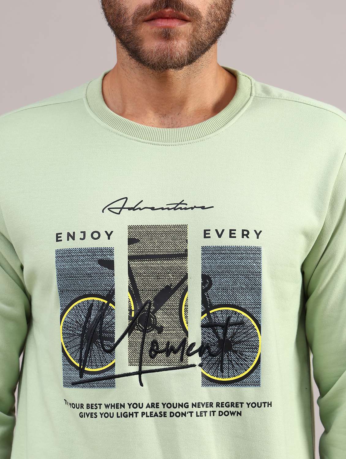 men printed long sleeve regular fit sweatshirt - 22003319 -  Standard Image - 2