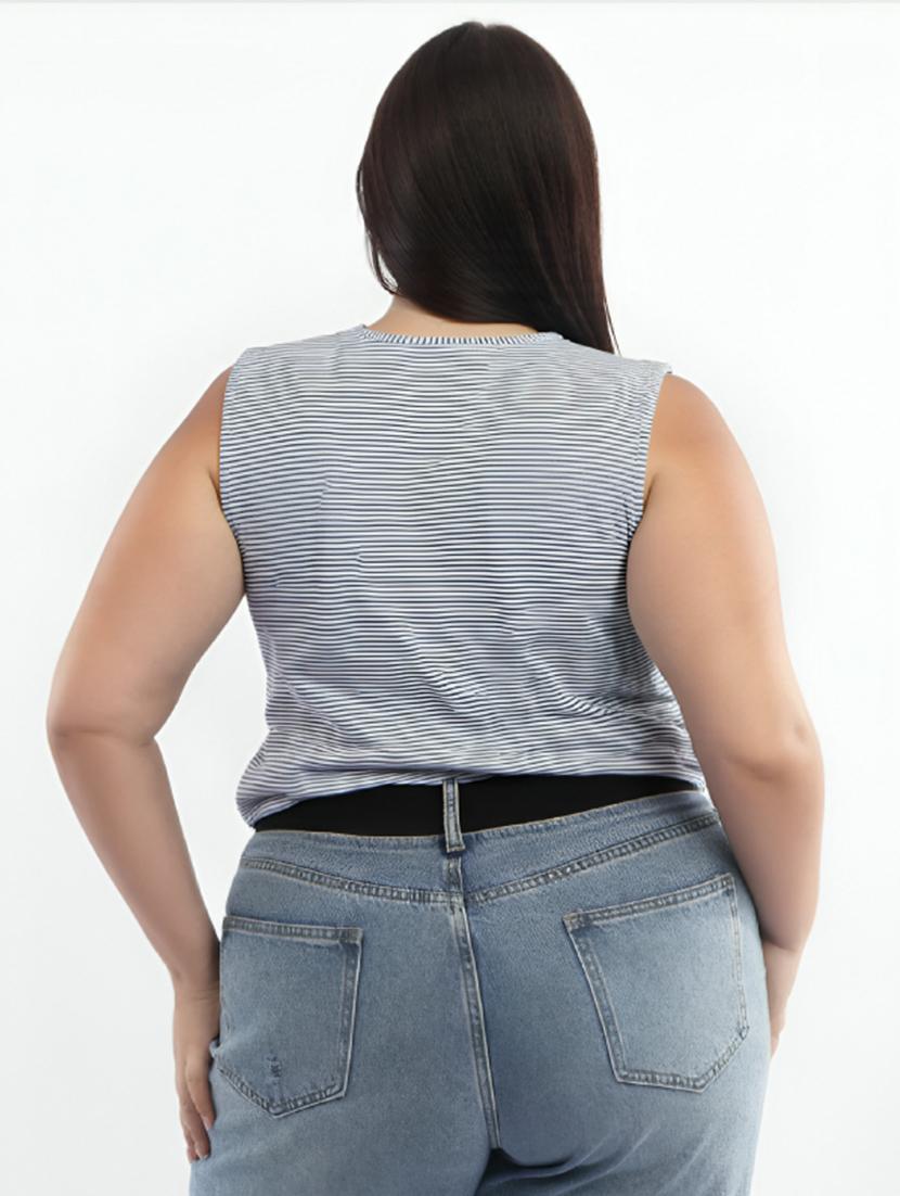 grey cotton blend crop top - 22004417 - Standard Image - 2