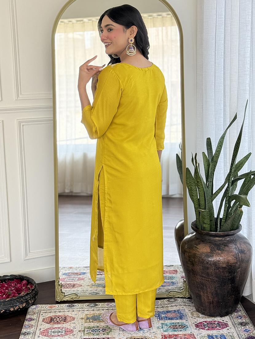 women embroidered three quarter sleeve kurta pant with dupatta set - 22004714 - Standard Image - 2