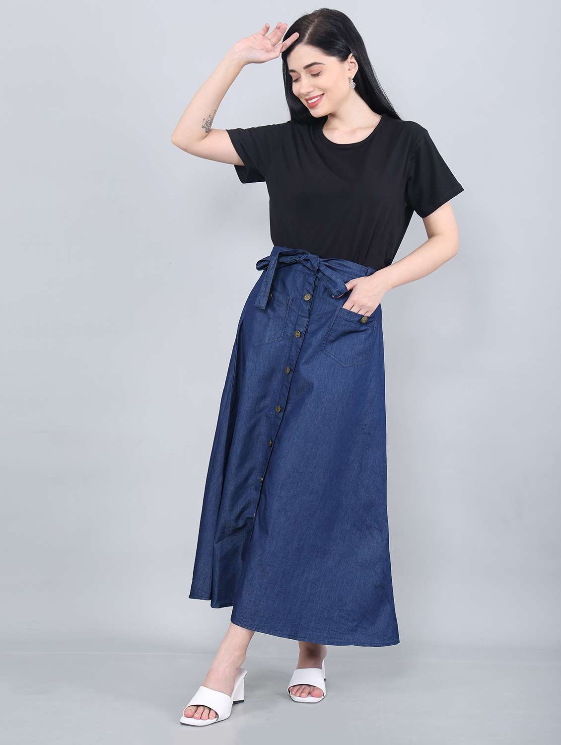 Women Solid Mid Rise Denim A Line Skirt
