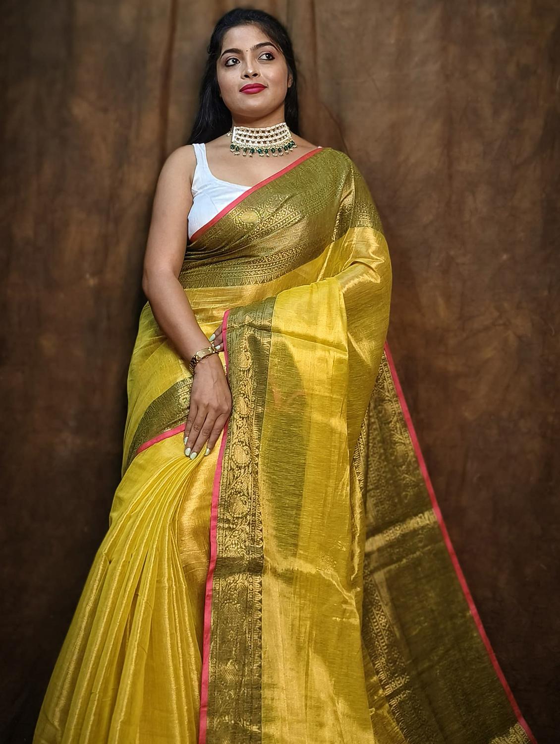 women solid with bordered saree - 22004985 - Standard Image - 2