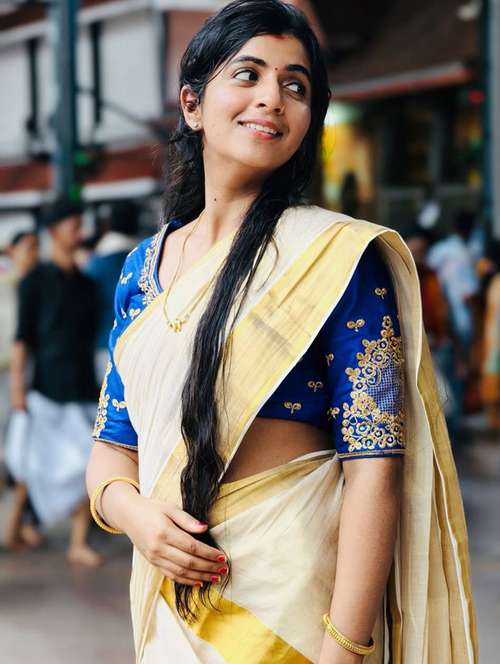 women cream contrast boardered handloom saree with blouse - 22005004 -  Standard Image - 0