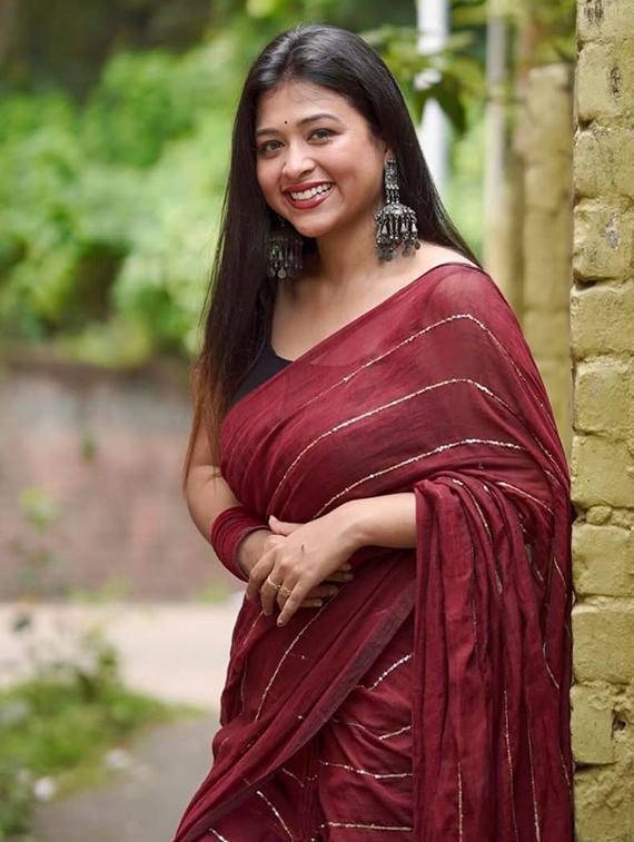 women striped handloom saree with blouse - 22005006 - Standard Image - 2