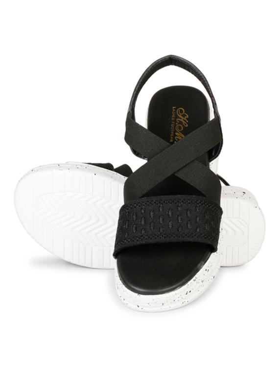 women black back strap platform wedge - 22005021 - Standard Image - 2