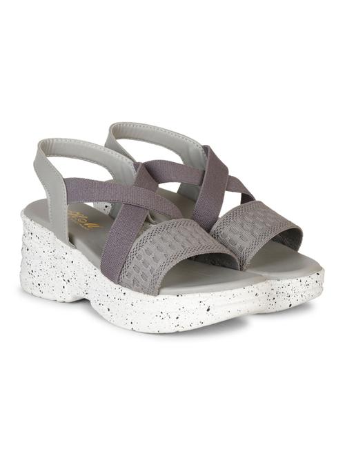 women solid back strap platform wedge - 22005024 -  Standard Image - 0