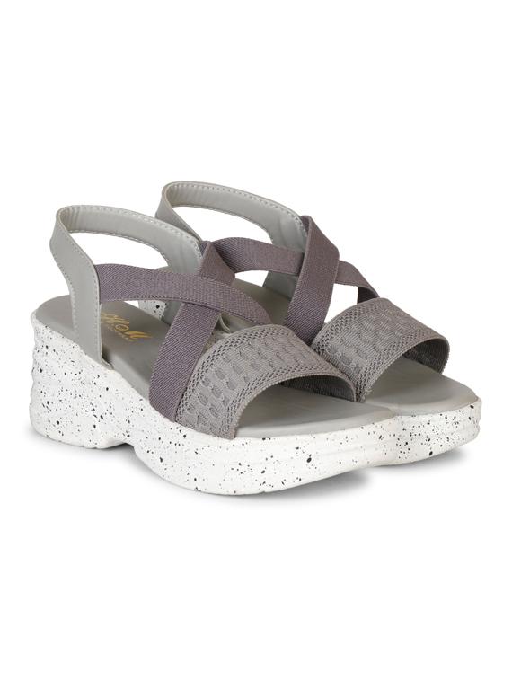 women solid back strap platform wedge - 22005024 -  Zoom Image - 0