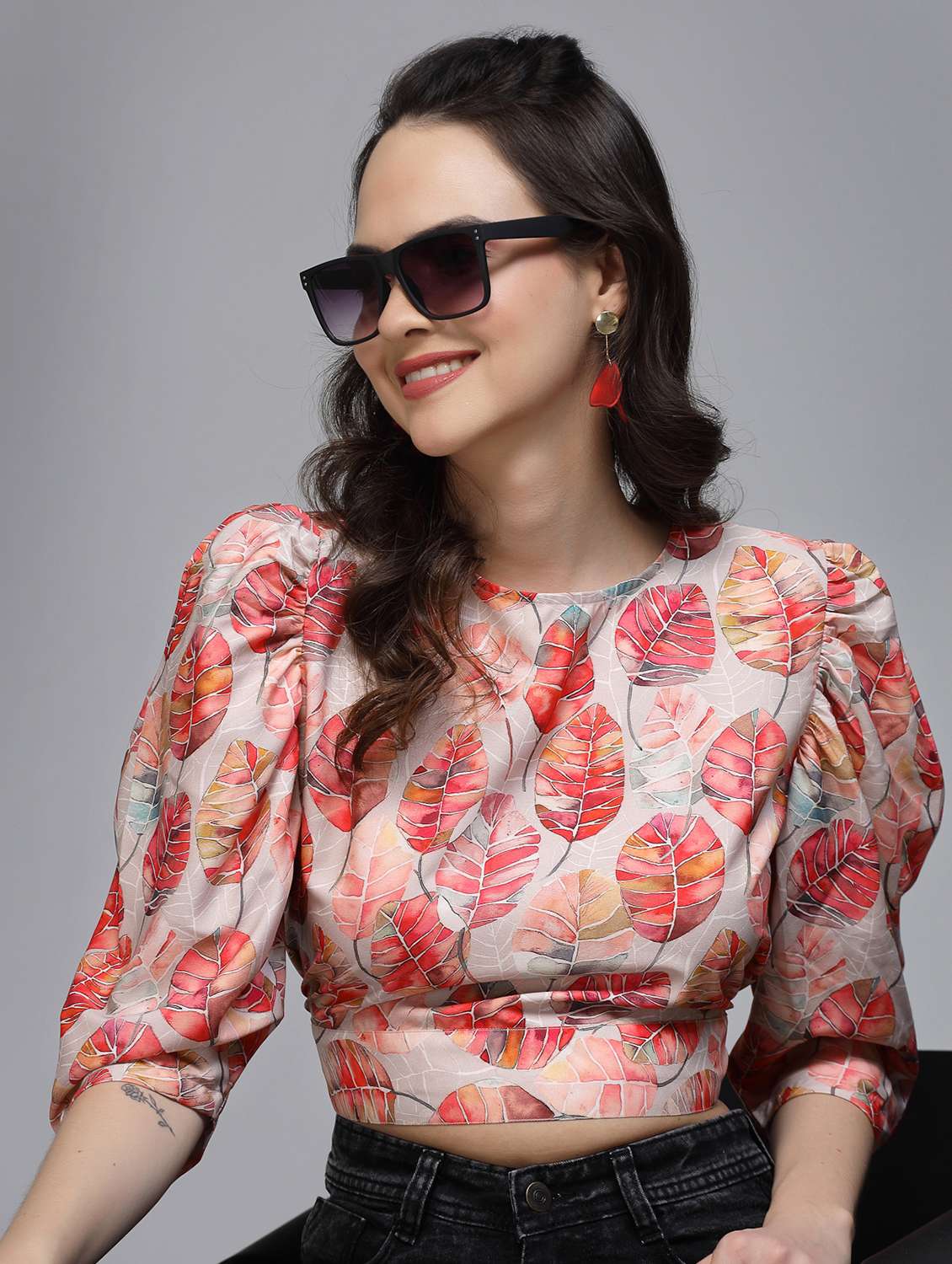 women floral print puff sleeve tie back top