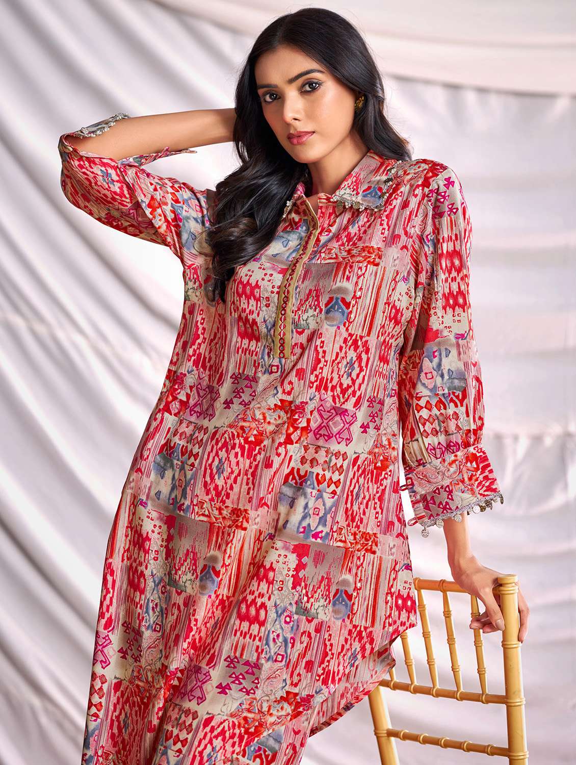 women printed long sleeve kurta pant set - 22006364 -  Standard Image - 2