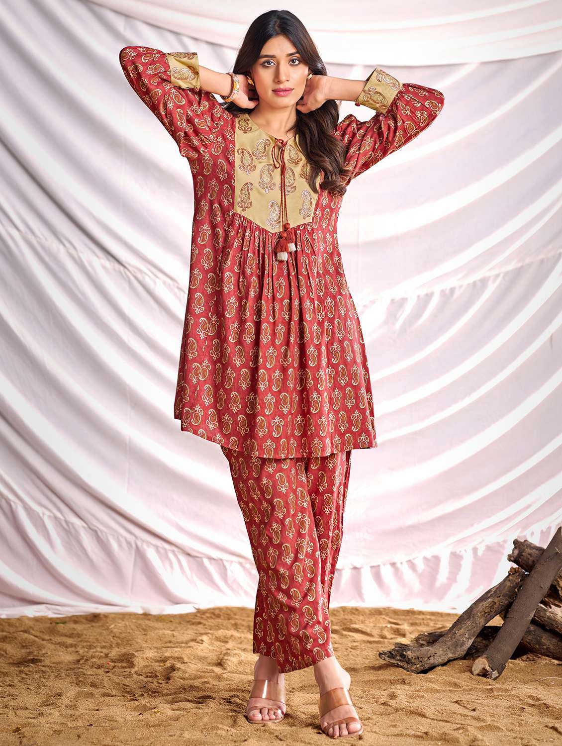 women paisley printed long sleeve kurta pant set