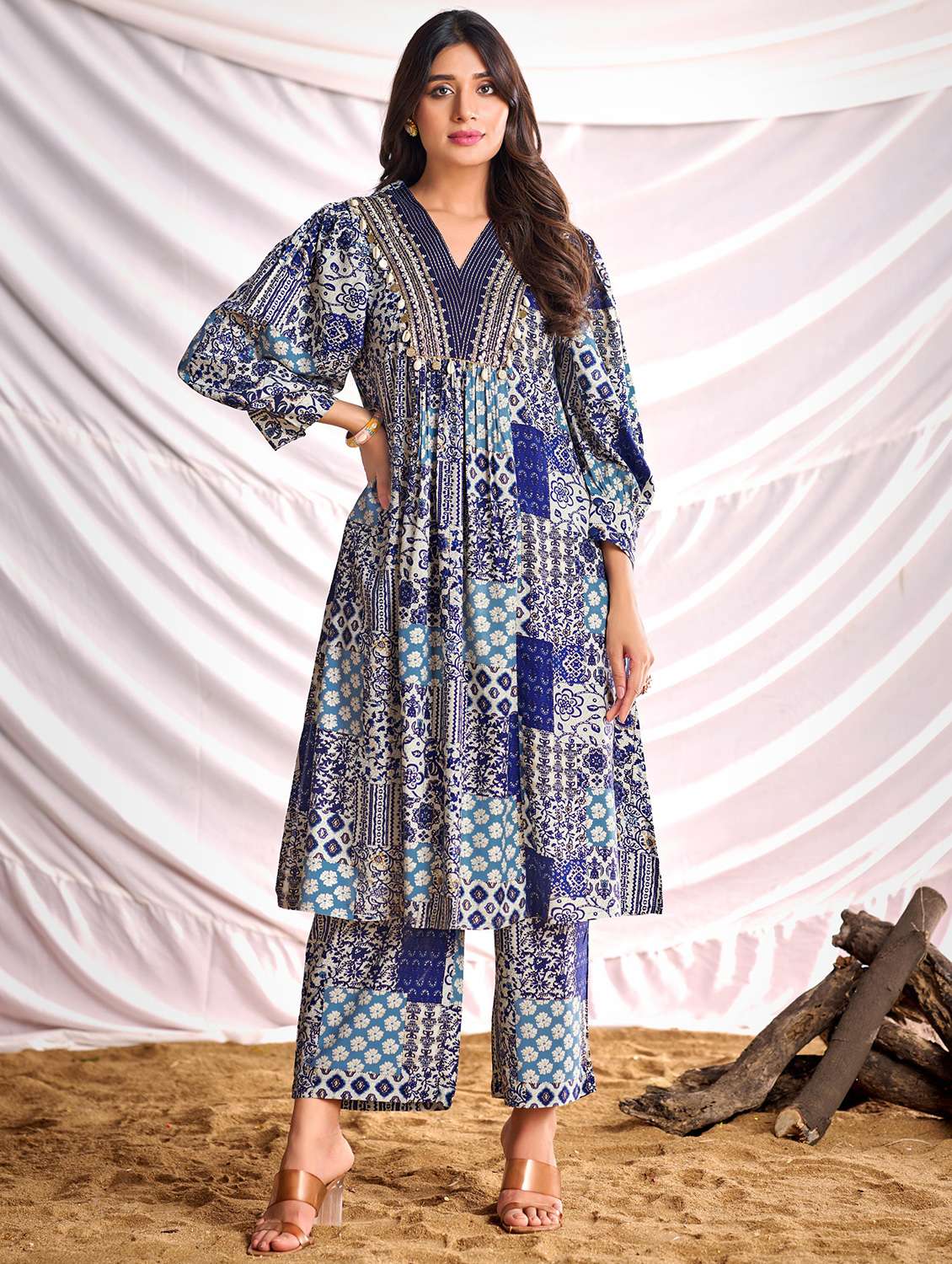women printed long sleeve kurta pant set