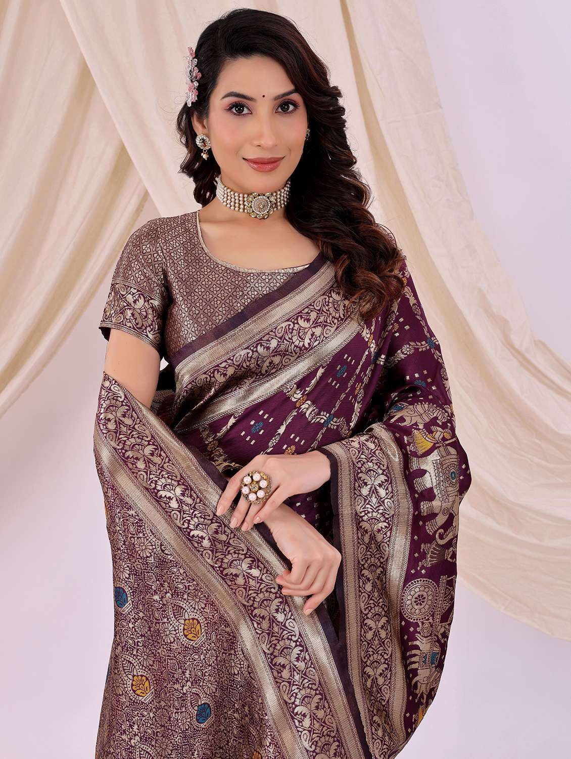 women self design kanjivaram saree with blouse - 22006939 -  Standard Image - 2