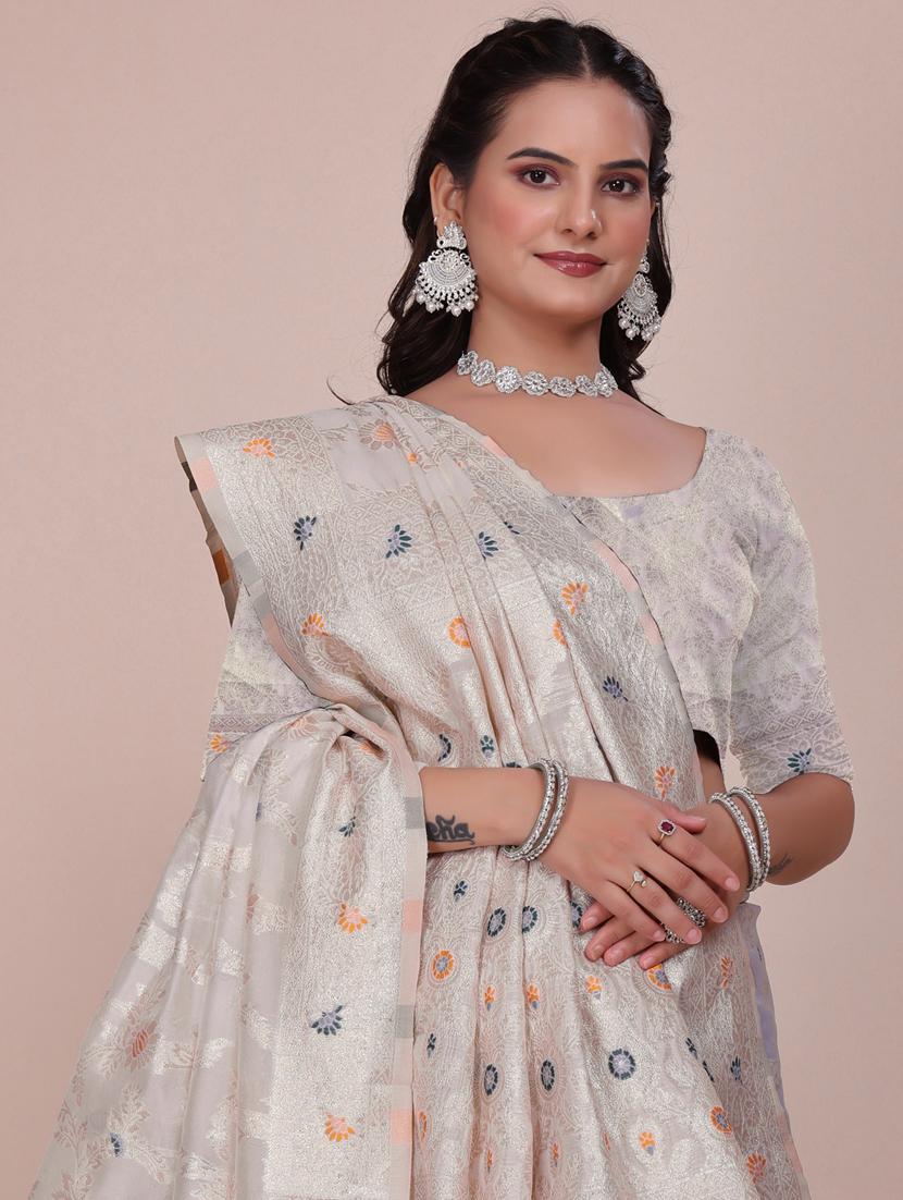 women self design banarasi saree with blouse - 22006965 - Standard Image - 2